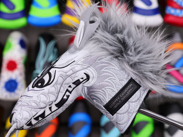 scotty cameron 2025 encinitas gallery exclusive white dragon blade putter headcover