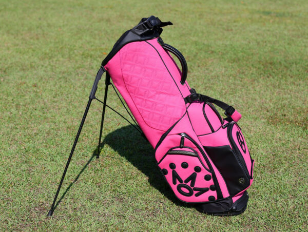 scotty cameron 2026 masters limited release pink and black circle t vessel player v premium leather stand carry golf bag
