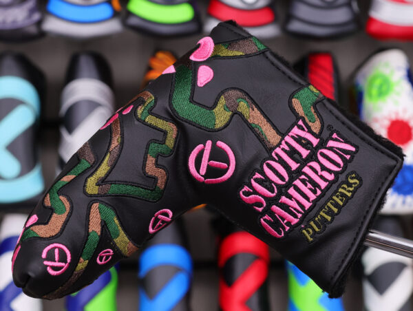 scotty cameron for tour use only pink camo bulldog circle t blade putter headcover