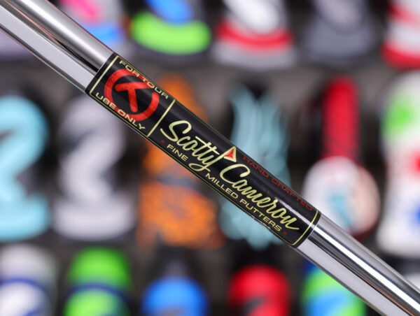 scotty cameron tour only circle t putter shaft with black out pistolini circle t putter grip