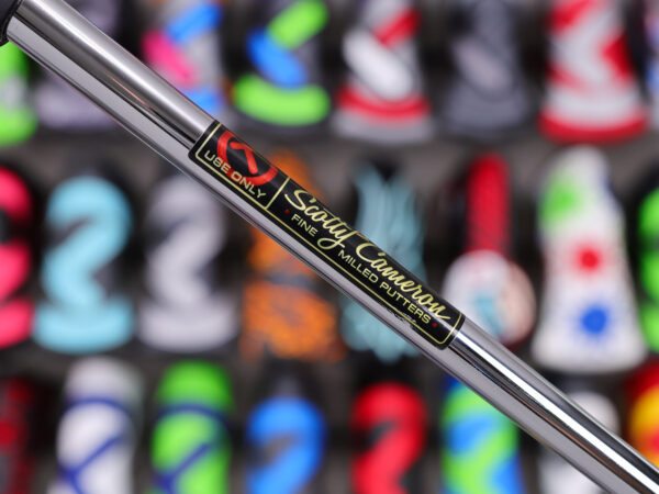 scotty cameron tour only circle t putter shaft with black out pistolini circle t putter grip