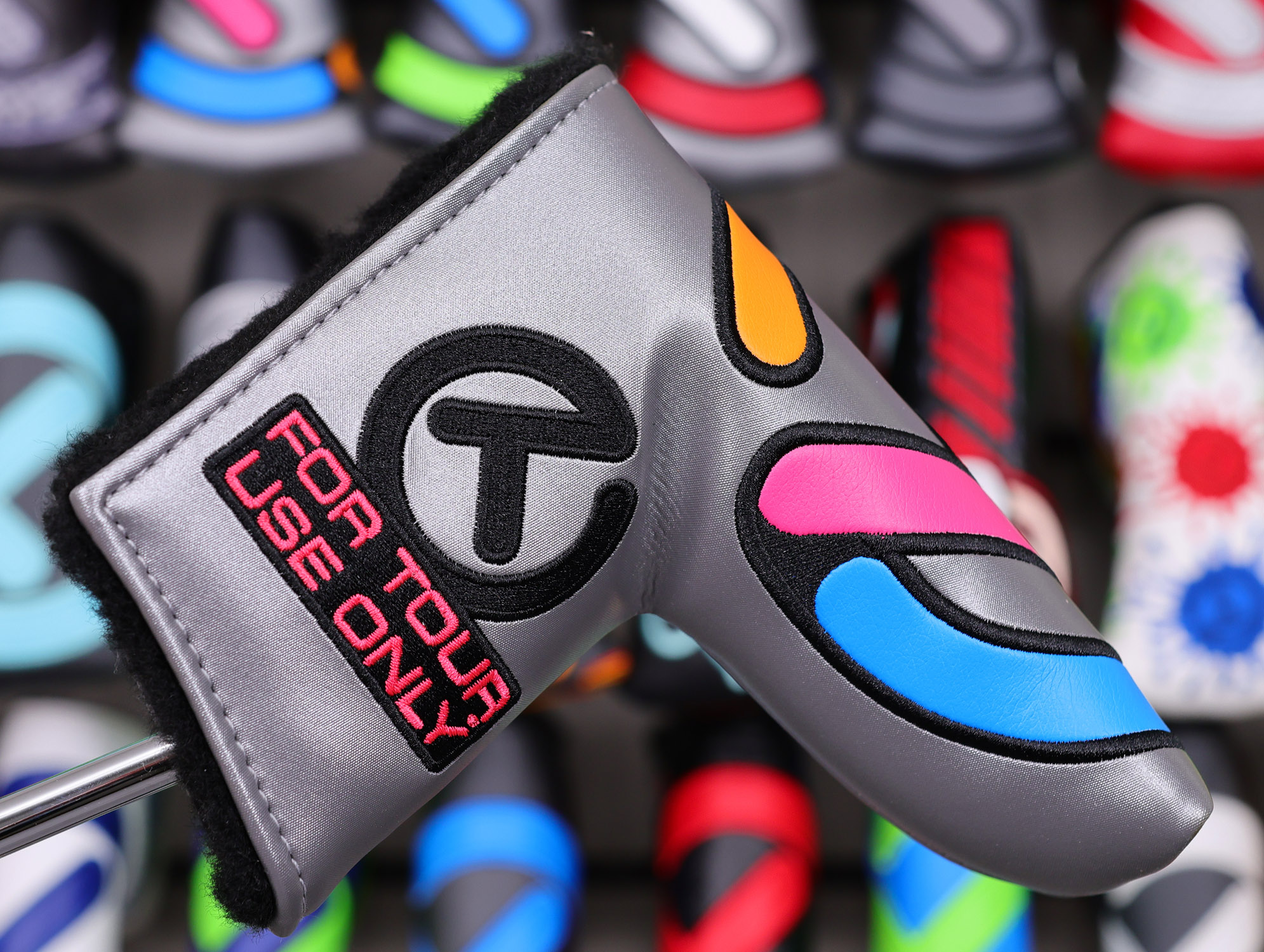 Scotty Cameron Tour Only Newport 2+ “PLUS” Studio Style Circle T 360G w/ Carbon Steel “Chain-Link” Milled Insert - Image 12