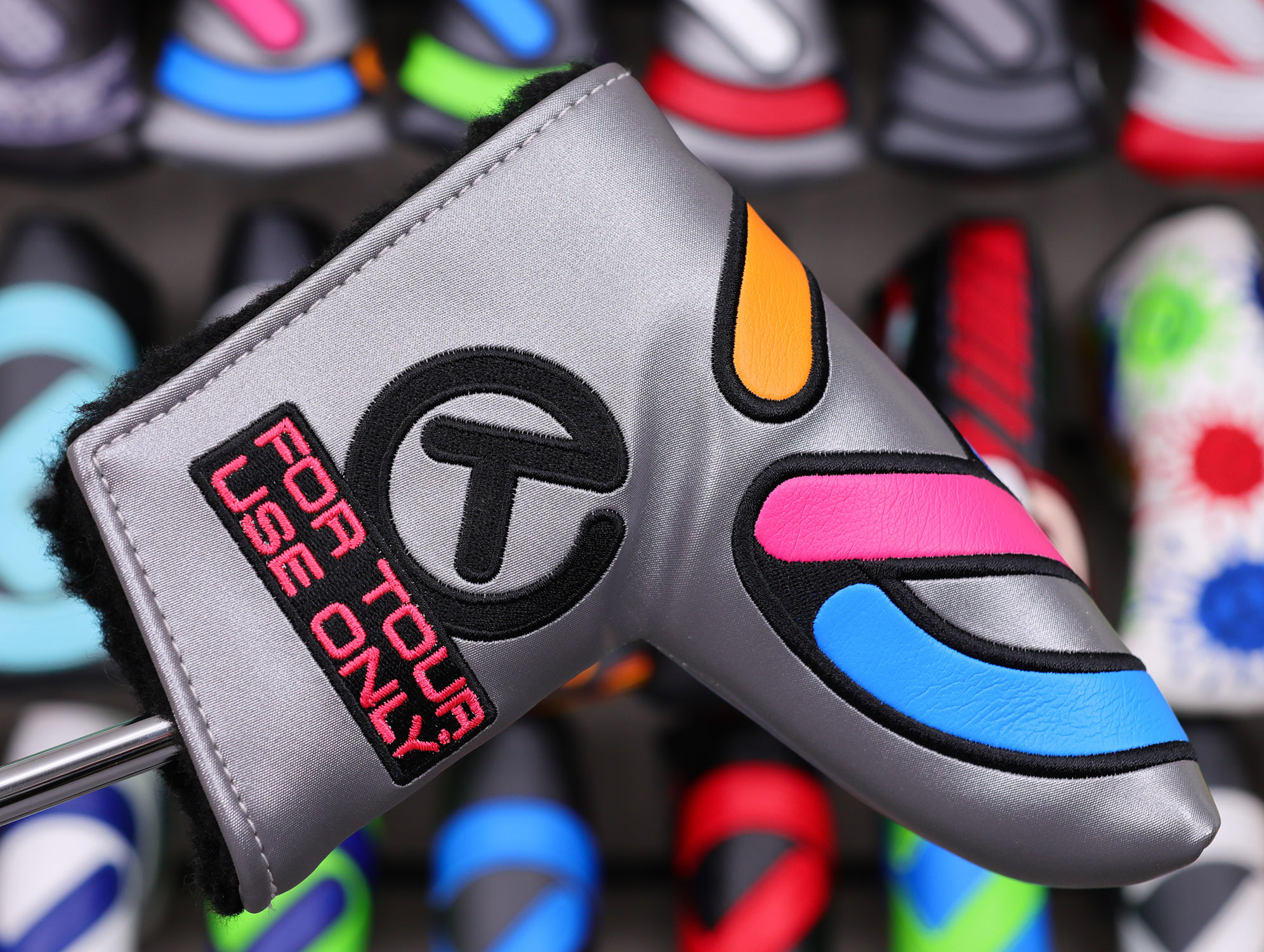 Scotty Cameron Tour Only “Multi-Color” SSS Masterful 009.M Circle T 350G w/ “Scotty Dog” Stamp - Image 10