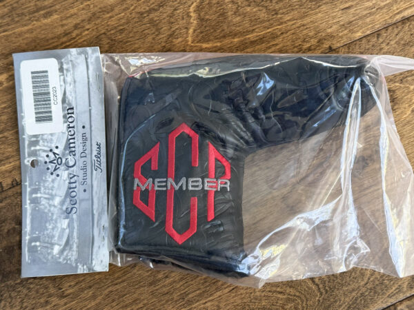 scotty cameron 2023 club cameron black and red member blade headcover
