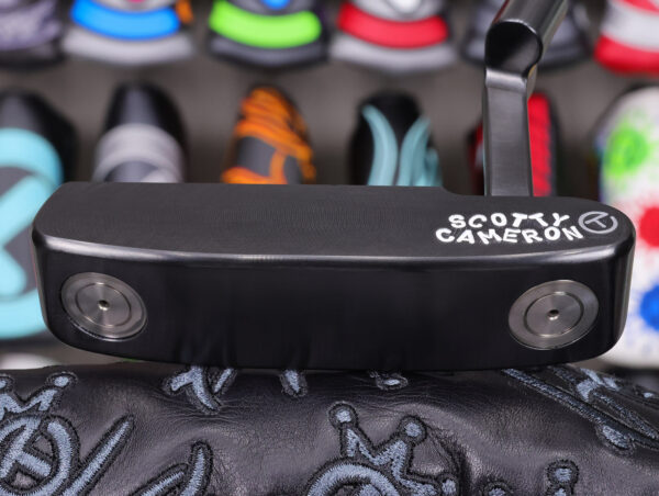 scotty cameron tour only brushed black carbon steel 009 circle t 350g prototype putter with tungsten sole weight plugs and king peace surfer stamp golf club