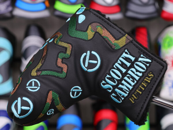 scotty cameron for tour use only camo and tiffany bulldog circle t mid mallet headcover