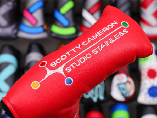 scotty cameron for tour use only red studio stainless circle t blade headcover