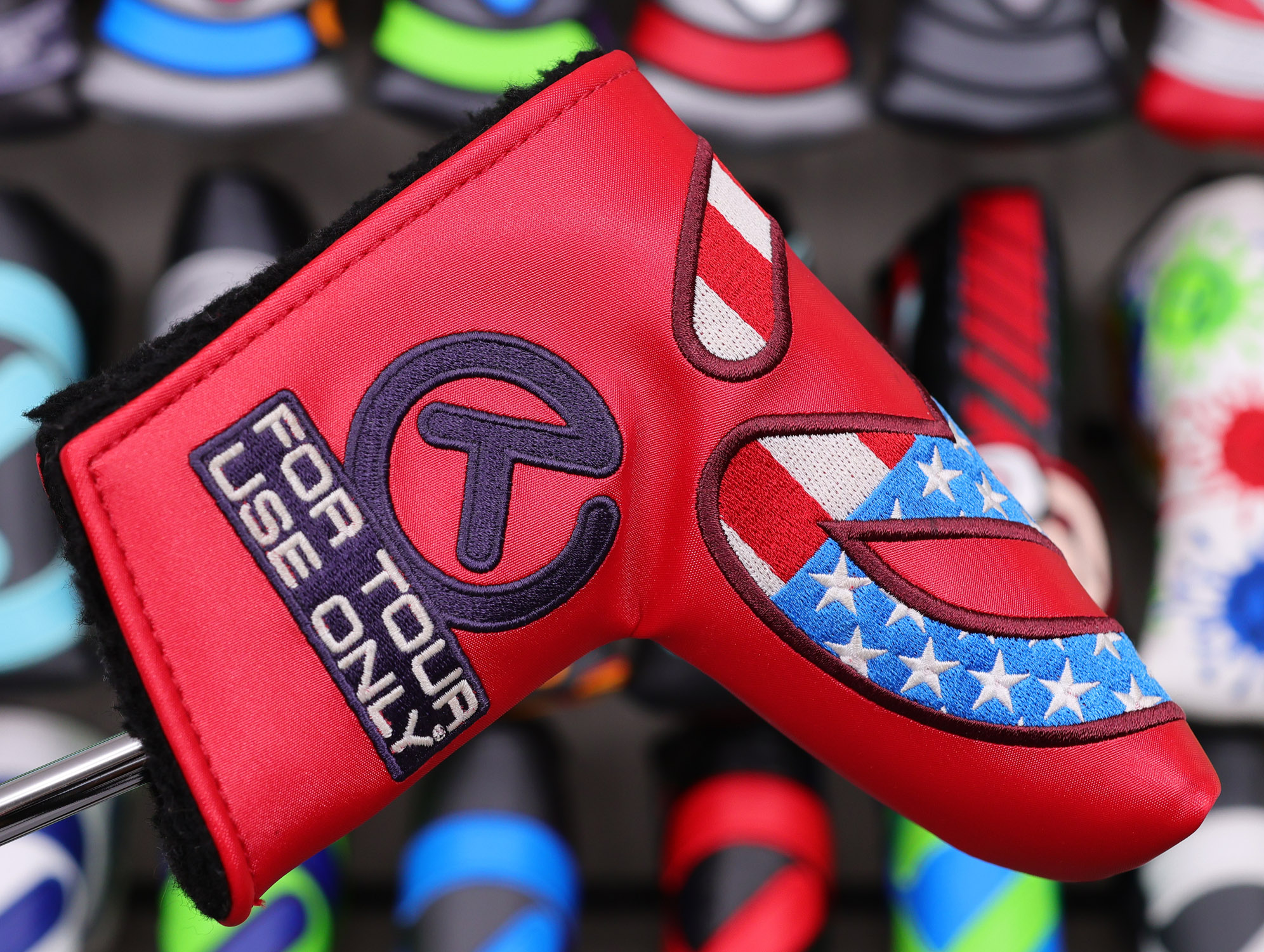 scotty cameron tour only red usa industrial circle t blade headcover