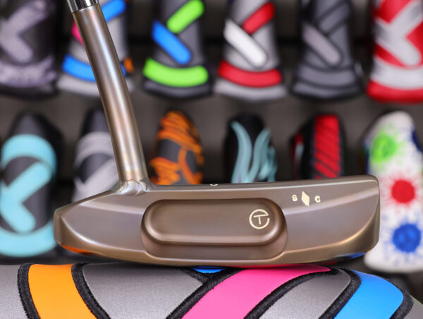 scotty cameron tour only craftsman pocketback chromatic bronze blue 350g circle t with welded 1.5 round neck and sight circle golf club
