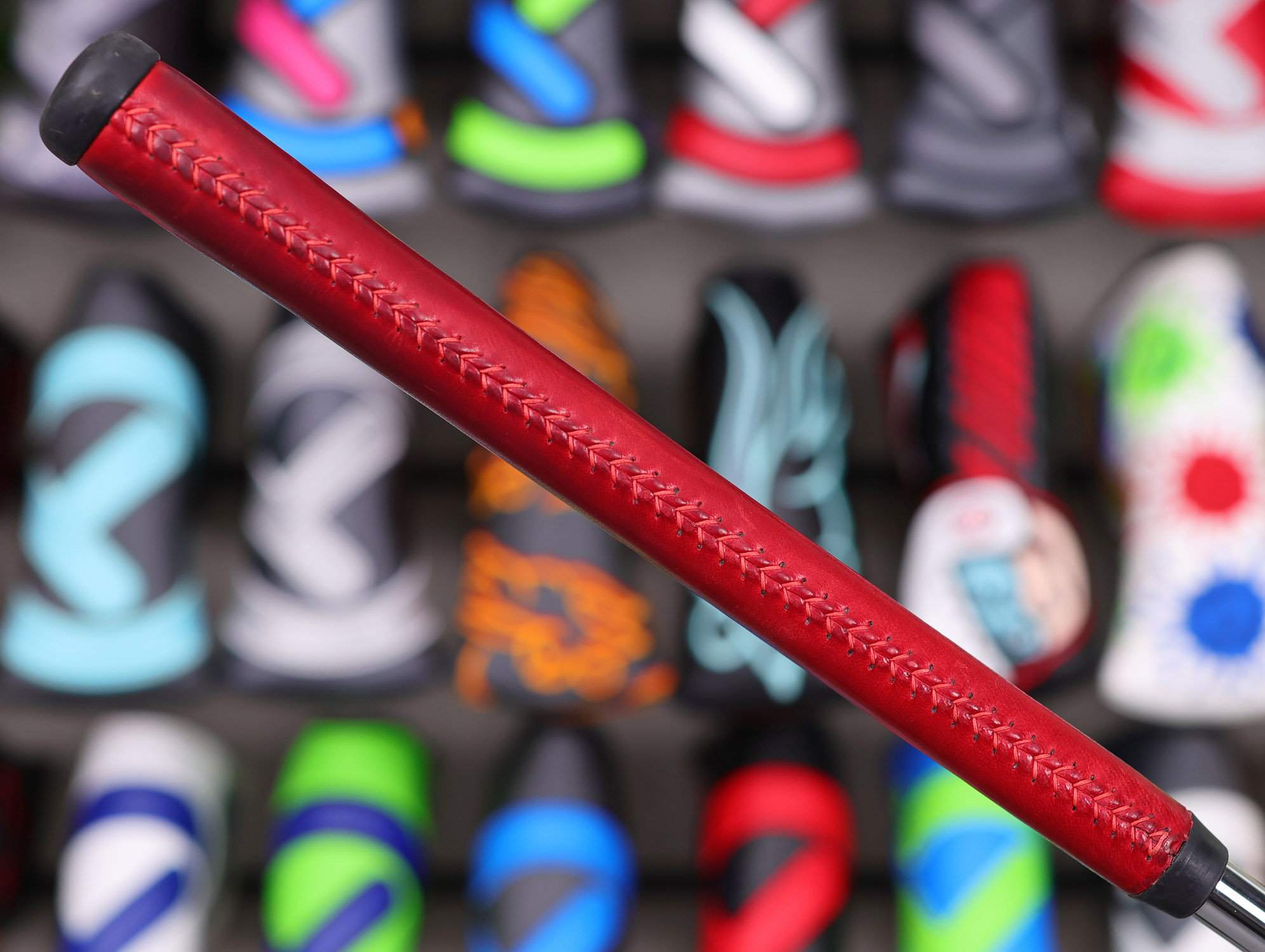 Scotty Cameron Tour Only SSS Newport 1.5 Studio Select Circle T 340G w/ Tour Red “Stitchback” Grip - Image 8