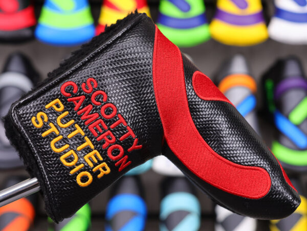 scotty cameron tour only black carbon fiber red industrial circle t blade putter headcover
