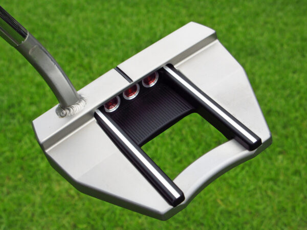 scotty cameron tour only sss futura x7m circle t putter with welded 2.5 neck and top line golf club
