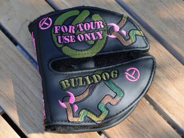 scotty cameron for tour use only pink camo bulldog centershaft design circle t mid round headcover