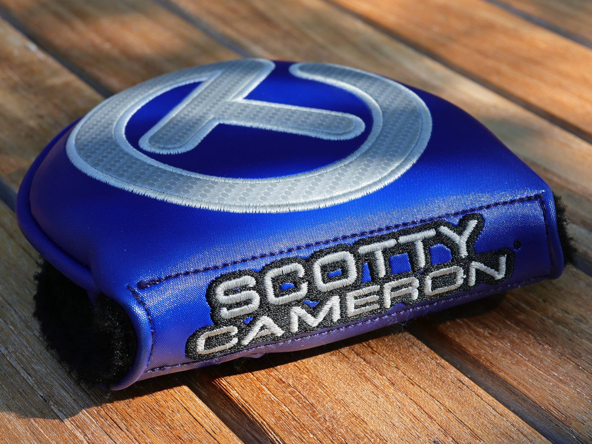 scotty cameron for tour use only navy blue and silver carbon rush industrial circle t mid round putter headcover
