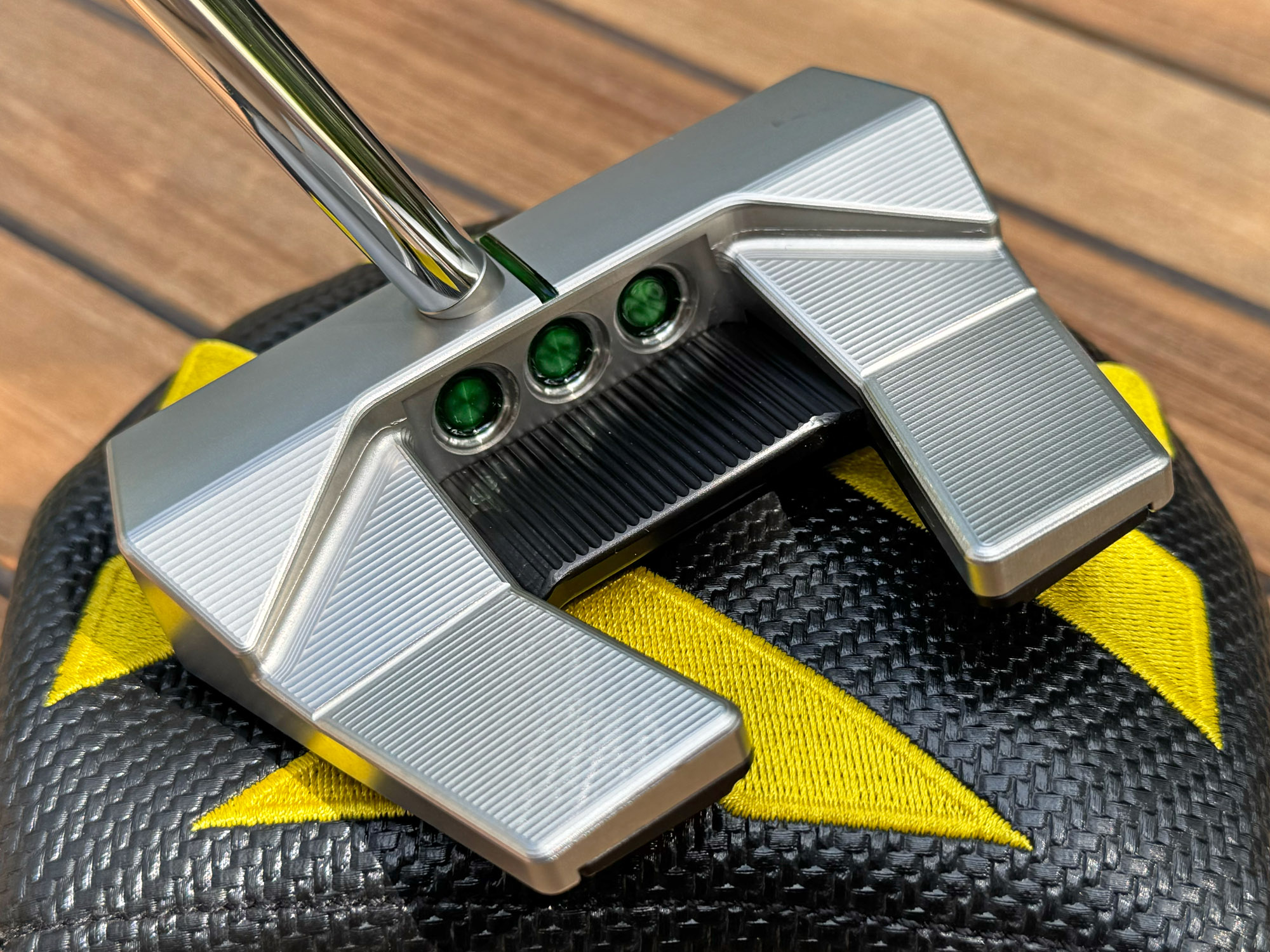 scotty cameron phantom 5s centershaft 360g putter with custom shop translucent green paint fill golf club