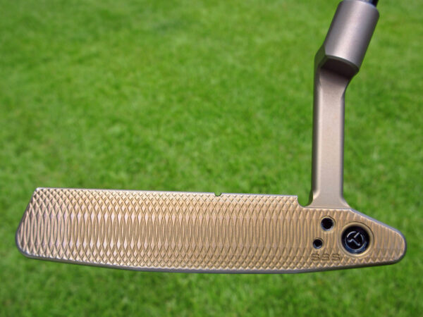 scotty cameron tour only chromatic bronze deep milled timeless tourtype circle t putter with top line and dual flange lines golf club