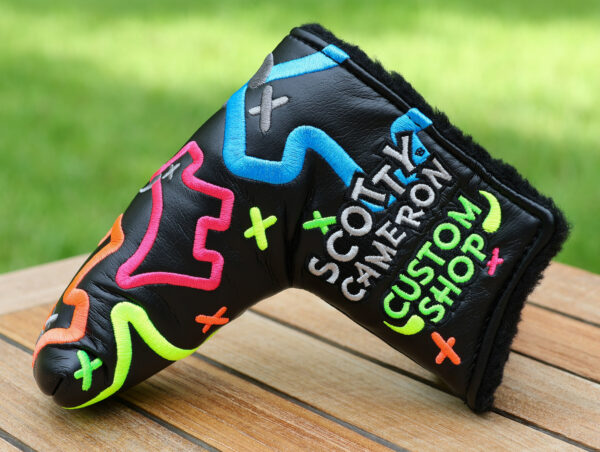 scotty cameron neon junk yard dog custom shop blade headcover