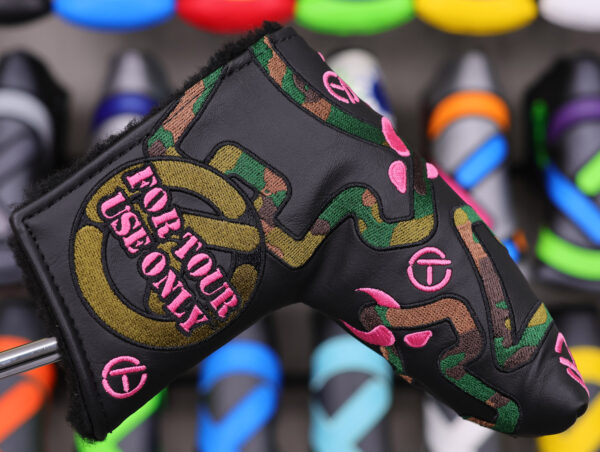 scotty cameron for tour use only pink camo bulldog circle t blade headcover