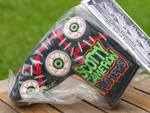 scotty cameron limited release eye on the ball halloween blade headcover