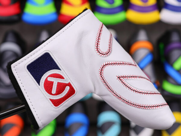 scotty cameron 2026 encinitas california gallery vault exclusive white genuine leather red baseball stitch industrial circle t blade putter headcover