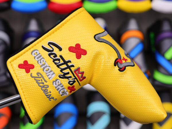 scotty cameron yellow custom shop junk yard dog carbon fiber blade headcover